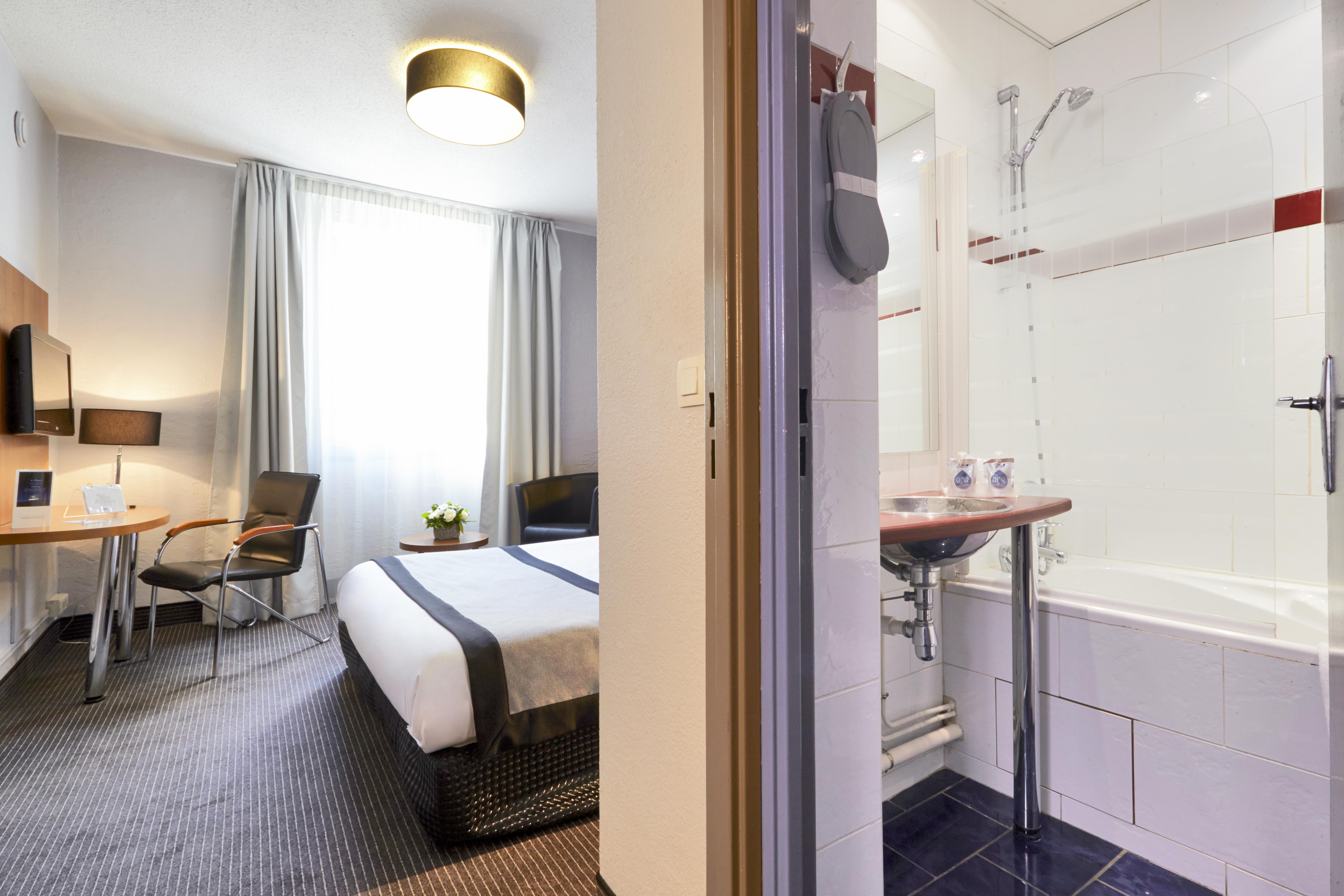 Kyriad Marseille Centre Paradis-Prefecture Εξωτερικό φωτογραφία